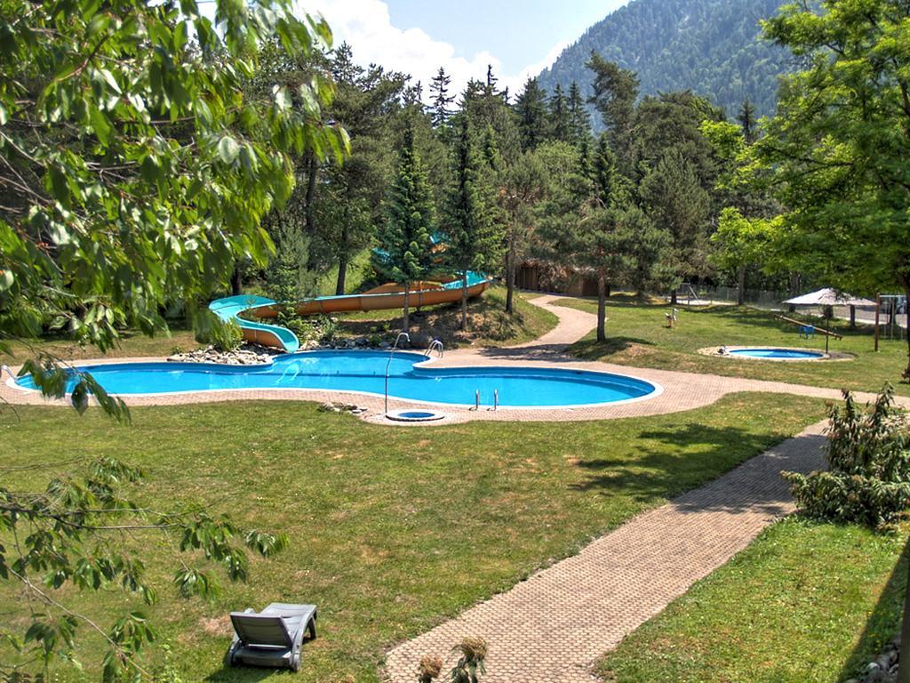 Hotel Grüsch Zewnętrze zdjęcie