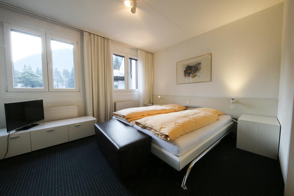 Hotel Grüsch Zewnętrze zdjęcie
