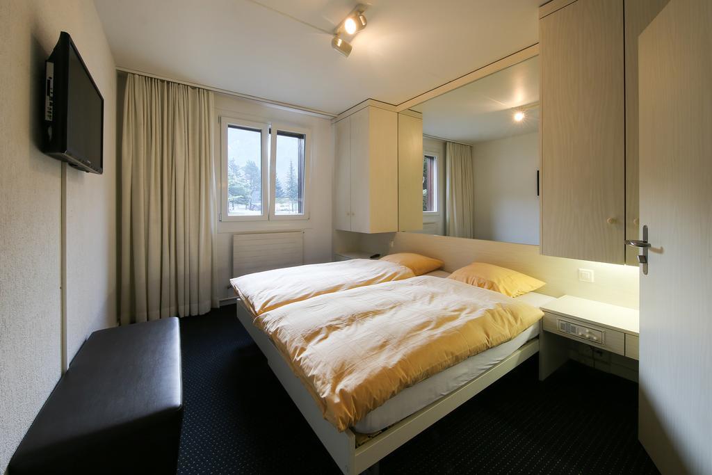 Hotel Grüsch Zewnętrze zdjęcie