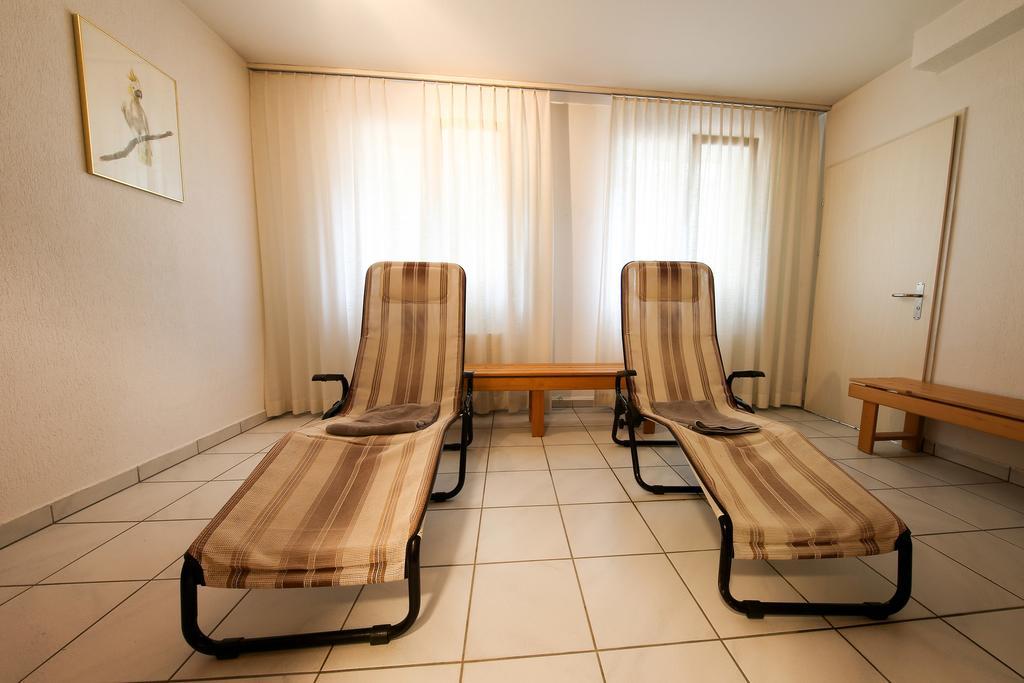Hotel Grüsch Zewnętrze zdjęcie