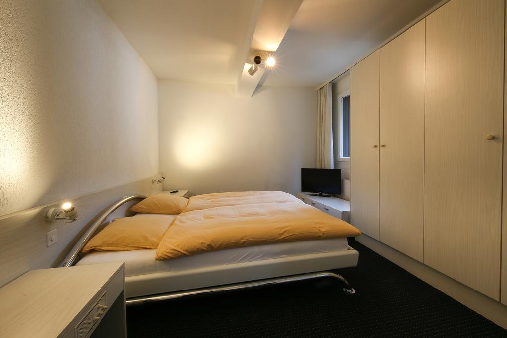 Hotel Grüsch Zewnętrze zdjęcie