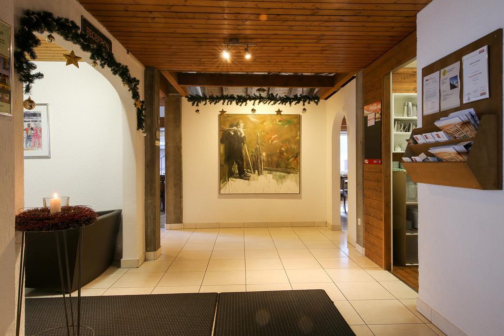 Hotel Grüsch Zewnętrze zdjęcie